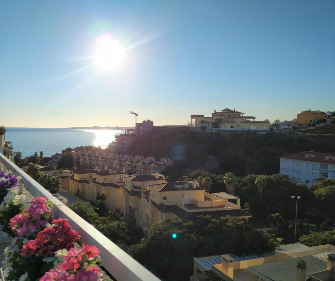 Pena Beach 3 Bedroom Duplex, Bbq, Pool, Sea Views, Benalmádena Exteriör bild
